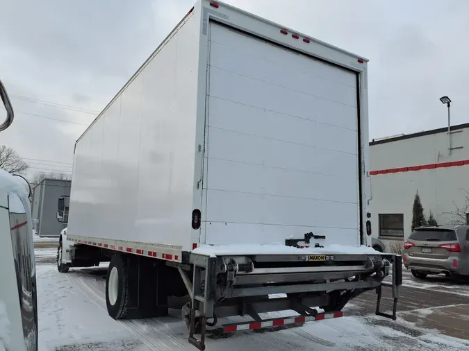 2019 FREIGHTLINER/MERCEDES M2 106