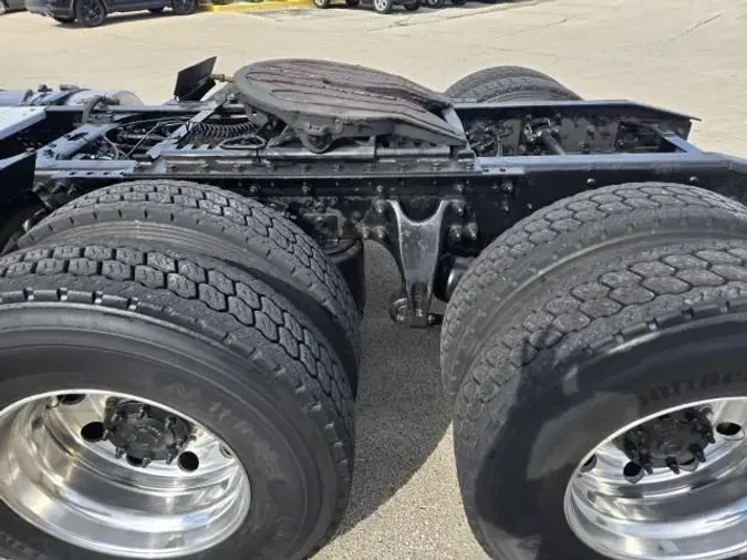 2020 International LT625