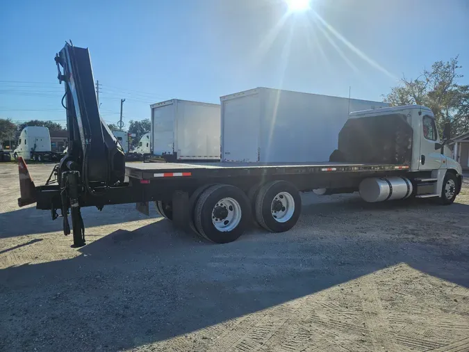 2018 FREIGHTLINER/MERCEDES CASCADIA 125