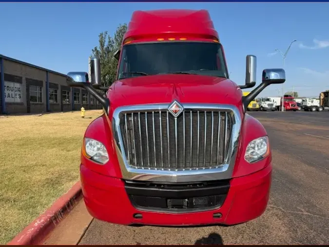 2021 INTERNATIONAL LT625