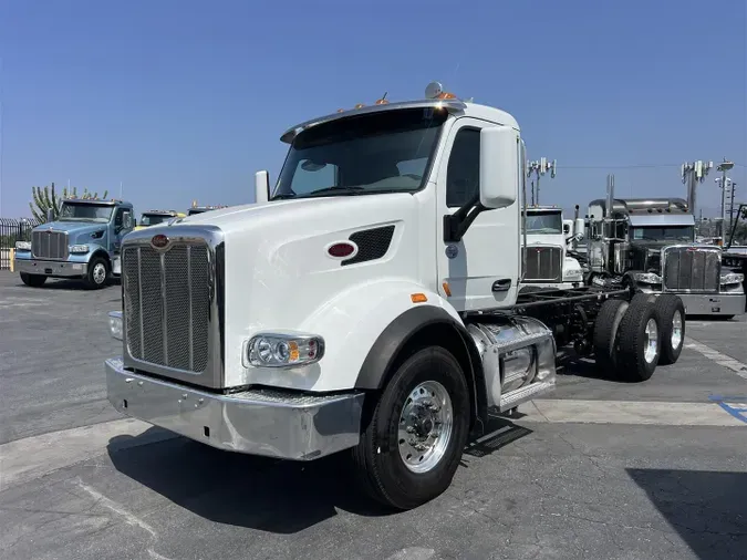 2017 Peterbilt 567