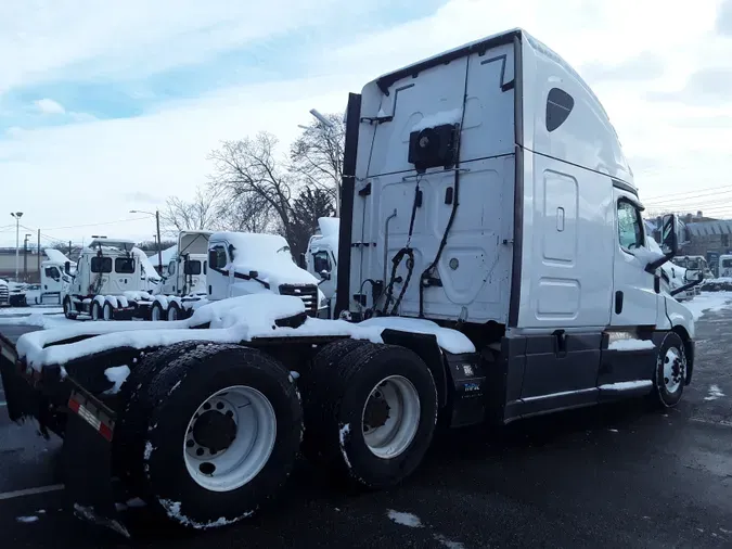 2019 FREIGHTLINER/MERCEDES CASCADIA