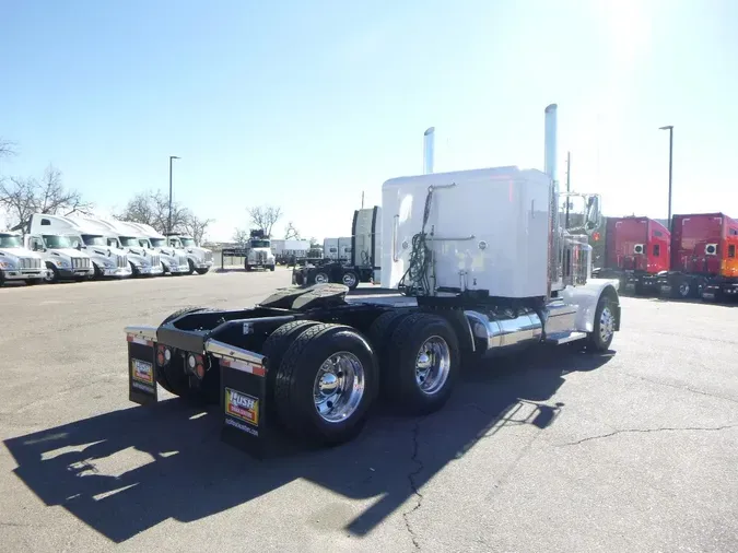 2020 Peterbilt 38909615aacaf5cfeed0d2db5e915495a10