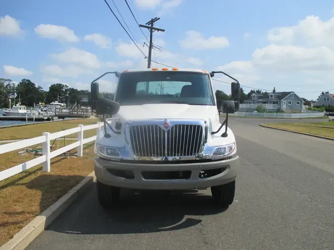 2019 INTERNATIONAL MV-607