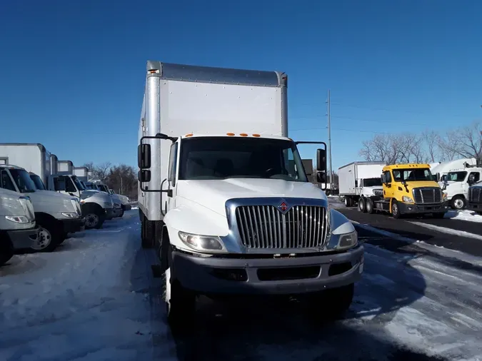 2016 NAVISTAR INTERNATIONAL 4300