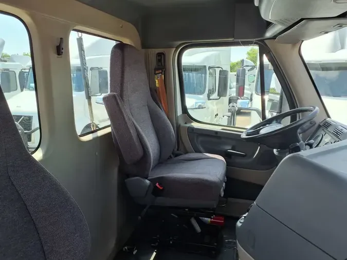 2018 FREIGHTLINER CASCADIA 125