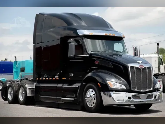 2024 PETERBILT 579