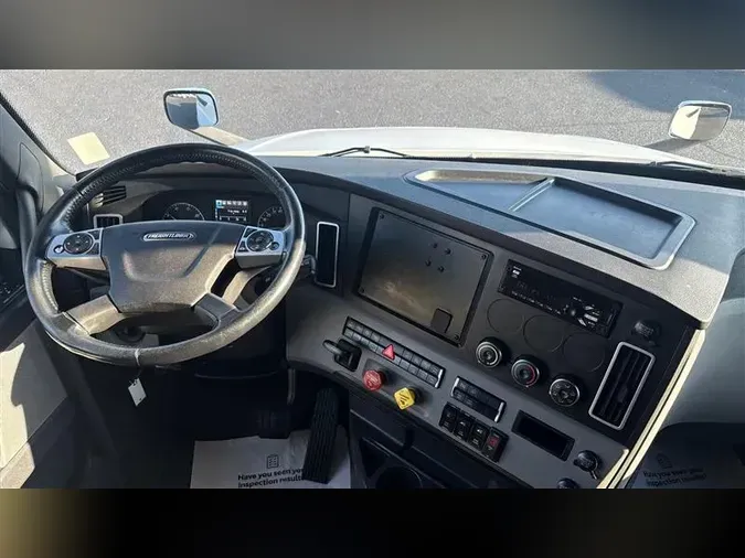 2020 FREIGHTLINER CA126