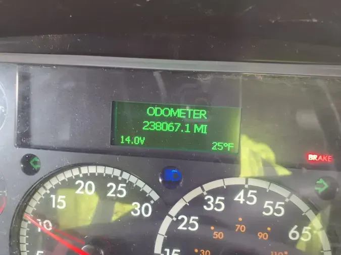 2019 FREIGHTLINER/MERCEDES M2 106