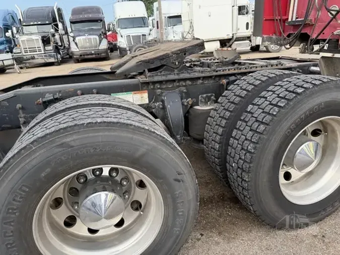 2010 FREIGHTLINER COLUMBIA 1200970fc7848323431d26f742497aa9be5
