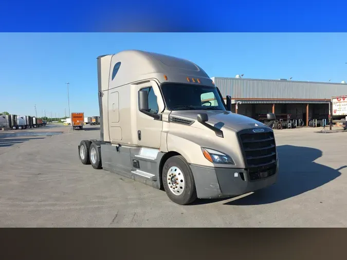 2025 Freightliner Cascadia 126097576eaf31d6c6e4e5905a51d0d1e14