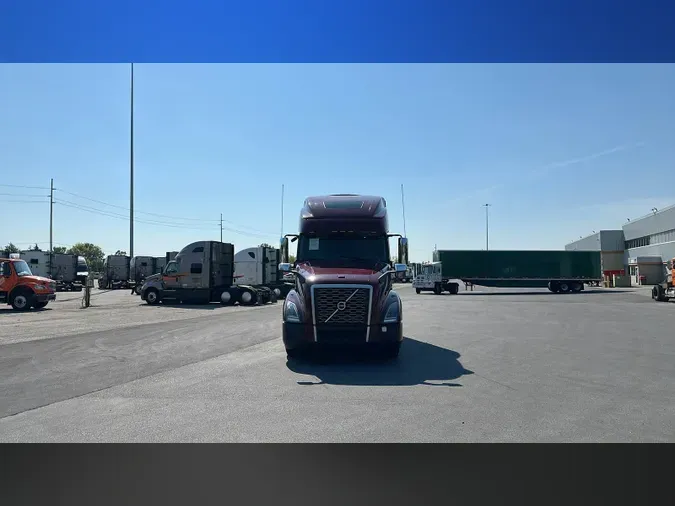 2022 Volvo VNL
