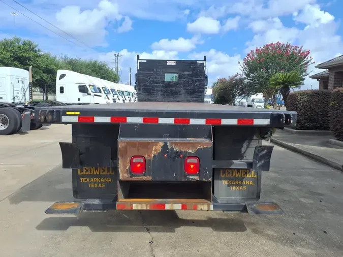 2019 FREIGHTLINER/MERCEDES M2 106