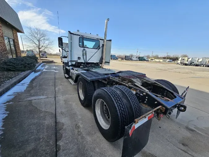 2022 MACK AN64T