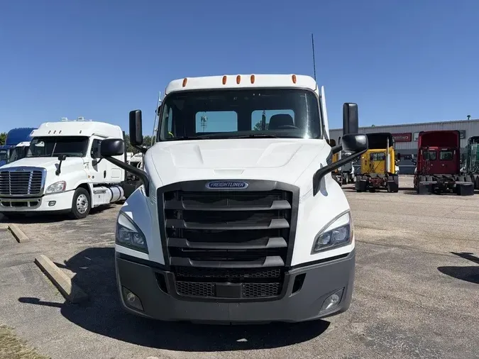 2022 Freightliner Cascadia®098752731f109760394341b4fd6b01bd