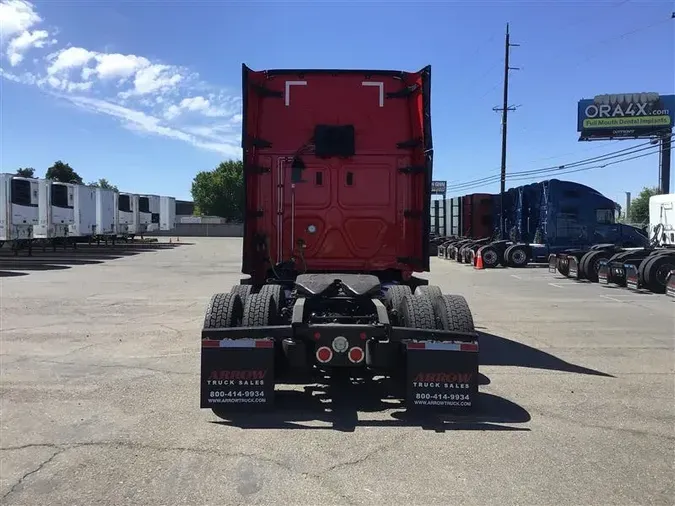 2022 FREIGHTLINER CA126