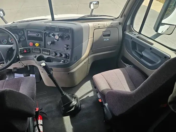 2020 FREIGHTLINER CASCADIA 125