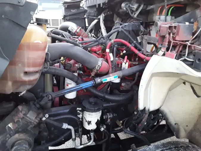 2017 NAVISTAR INTERNATIONAL 4300