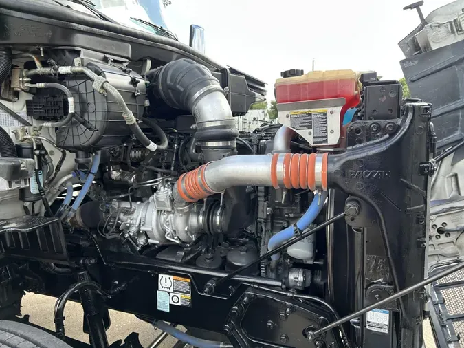 2021 Peterbilt 567