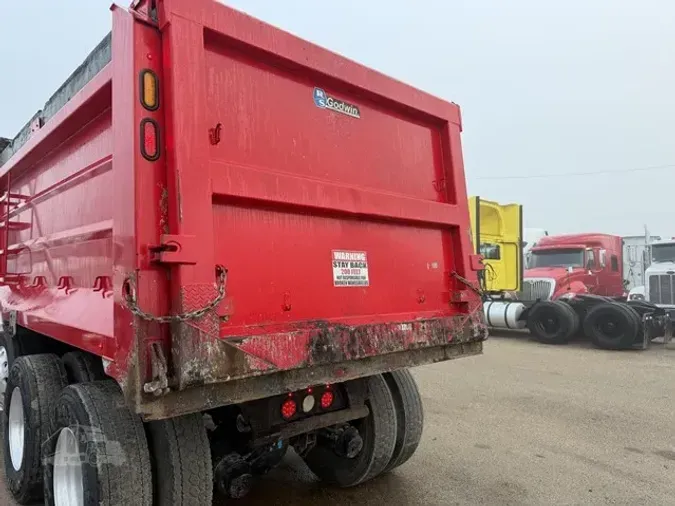 2020 KENWORTH T880