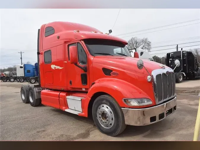 2005 PETERBILT 387