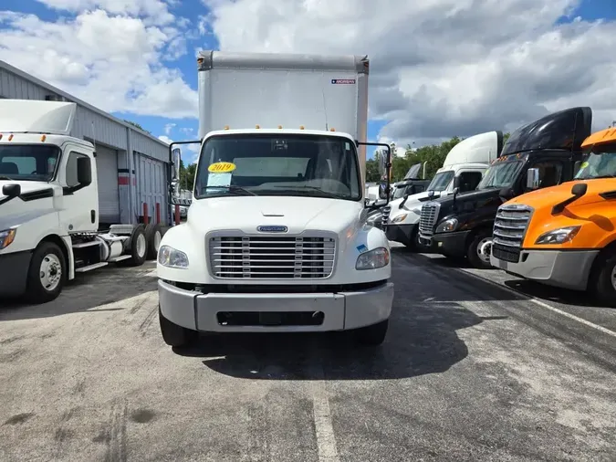 2019 FREIGHTLINER M2 106
