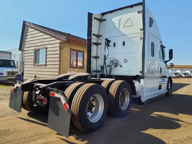 2021 FREIGHTLINER NEW CASCADIA PX12664