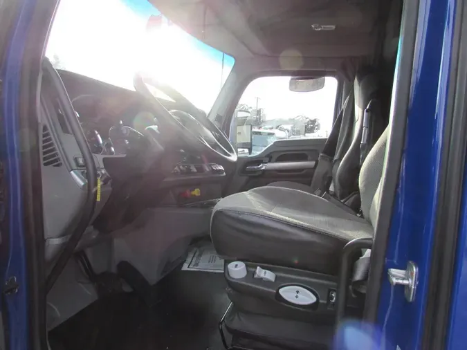 2021 Kenworth T68009987d5d91c923ee808eb1f0afb490d1