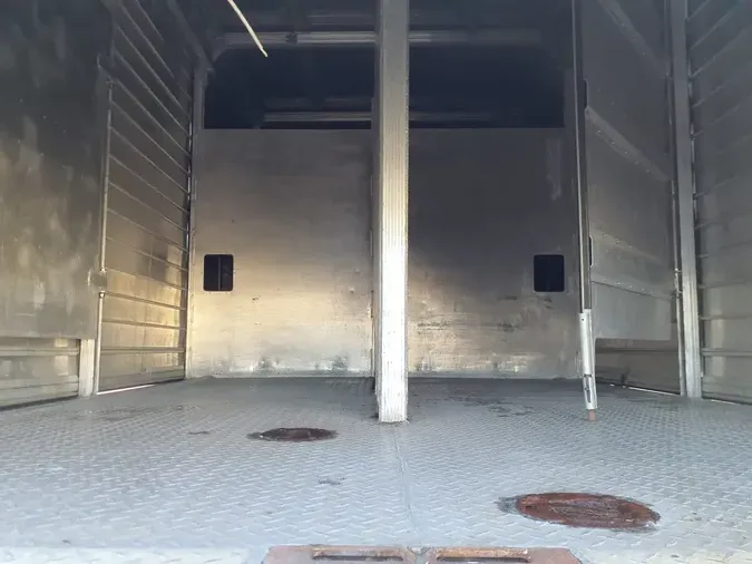 2016 FREIGHTLINER/MERCEDES M2 106099a32d63864b0269fa5cdc2849d2b0e