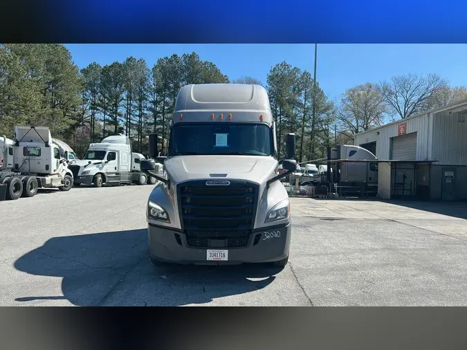 2024 Freightliner Cascadia 126