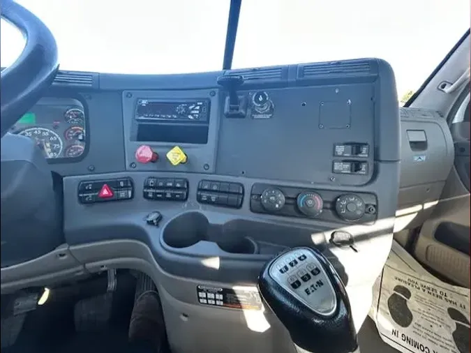 2018 FREIGHTLINER/MERCEDES CASCADIA 125