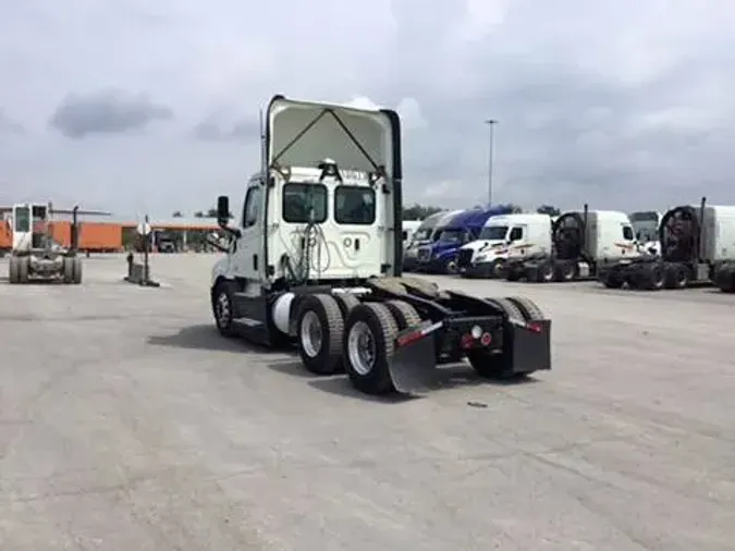 2019 Freightliner Cascadia