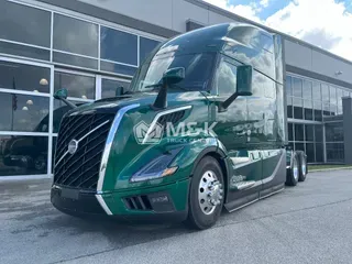 2026 VOLVO VNL64T860
