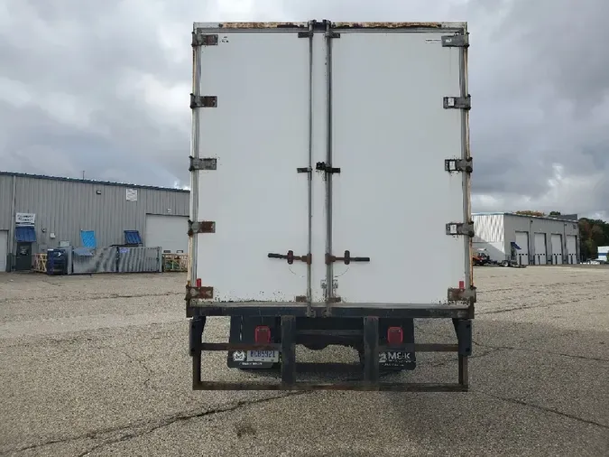 2020 HINO 268A