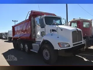 2014 KENWORTH T440