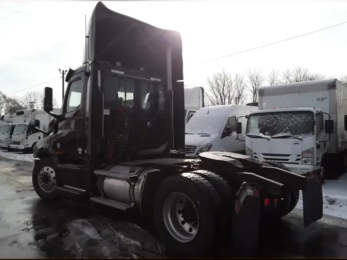 2020 FREIGHTLINER/MERCEDES NEW CASCADIA 126