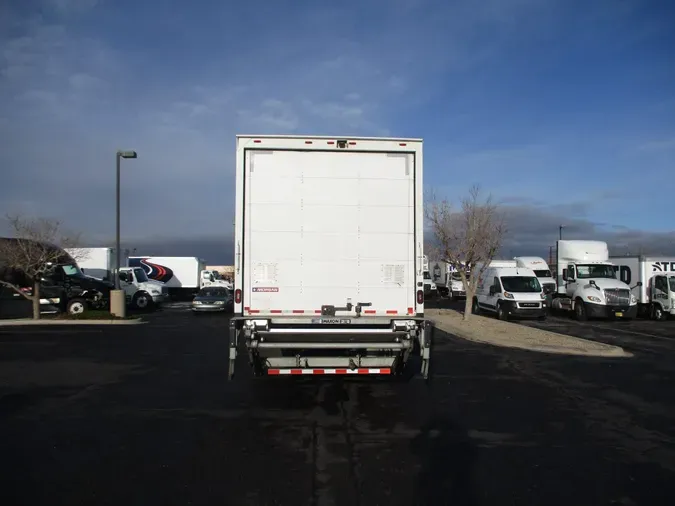 2019 FREIGHTLINER/MERCEDES M2 106