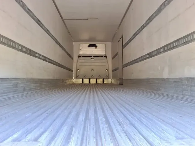 2016 UTILITY TRAILERS VS1RA 32/162/10209aa602578d9f667e6da7704fabf9802