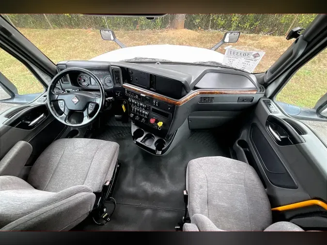 2021 INT LT625 6x4