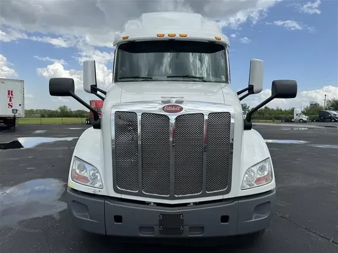 2019 PETERBILT 579