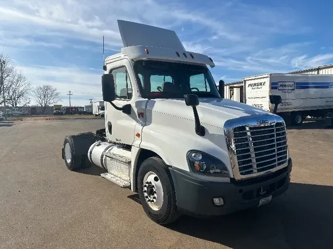 2018 Freightliner X12542ST09ae882eb60bf3d4d297165dce93d40e