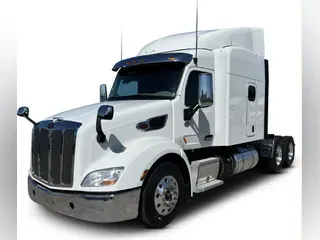 2020 Peterbilt 579