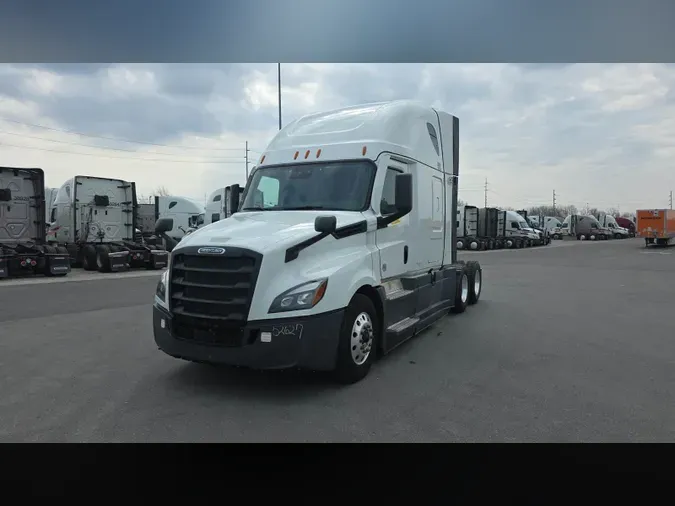 2022 Freightliner Cascadia 126
