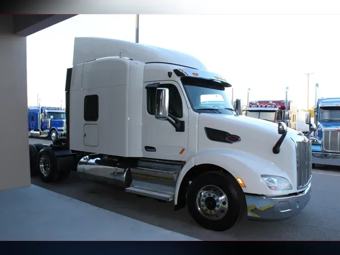 2020 Peterbilt 579