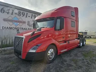 2019 VOLVO VNL64T860
