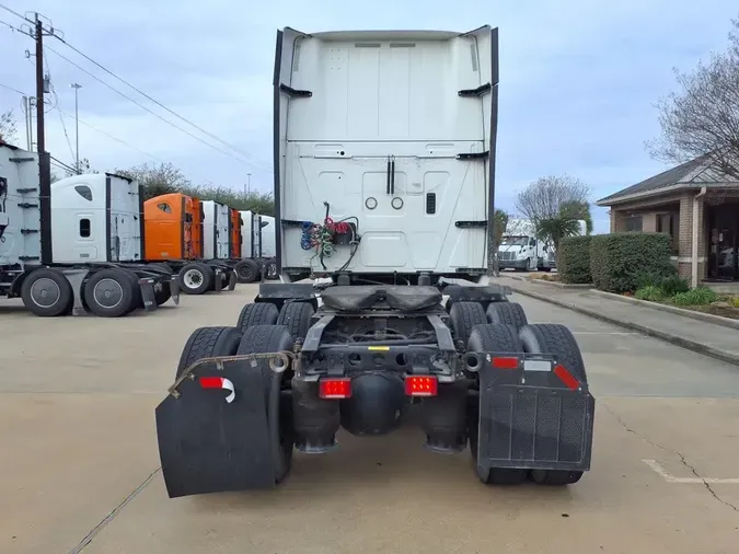 2020 NAVISTAR INTERNATIONAL LT625 SLPR CAB09b19756fcb612f193c98a42d90d7454