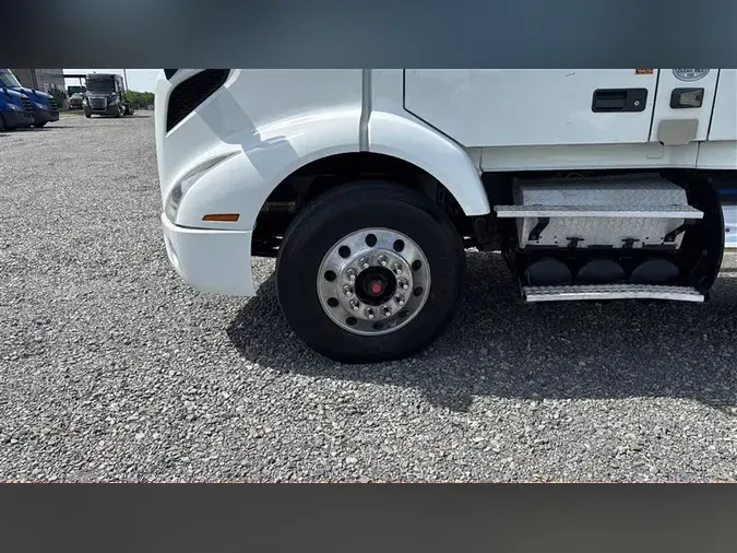 2019 VOLVO VNR40009b6dff857d8b8e4c5aa37293ae59c92