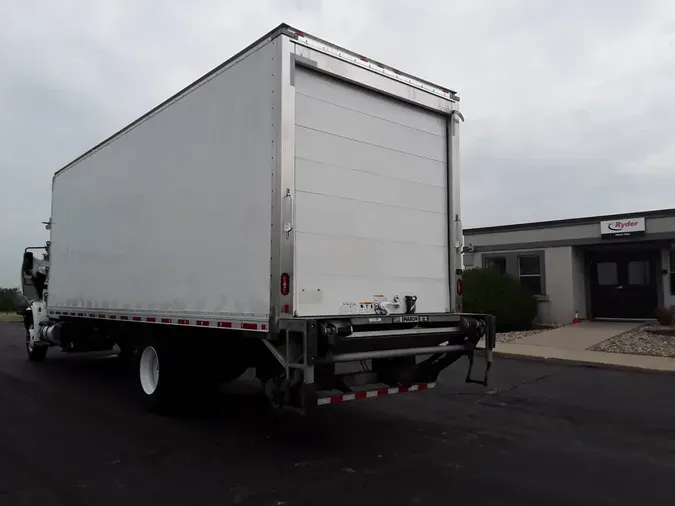 2019 NAVISTAR INTERNATIONAL 4300