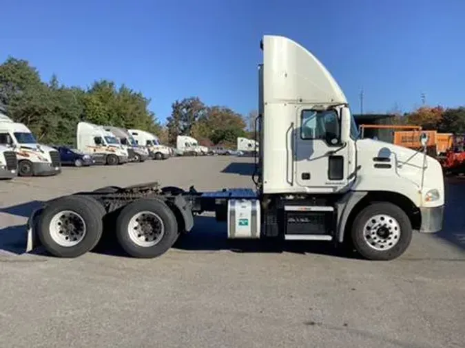 2018 Mack CXU (PINNACLE)