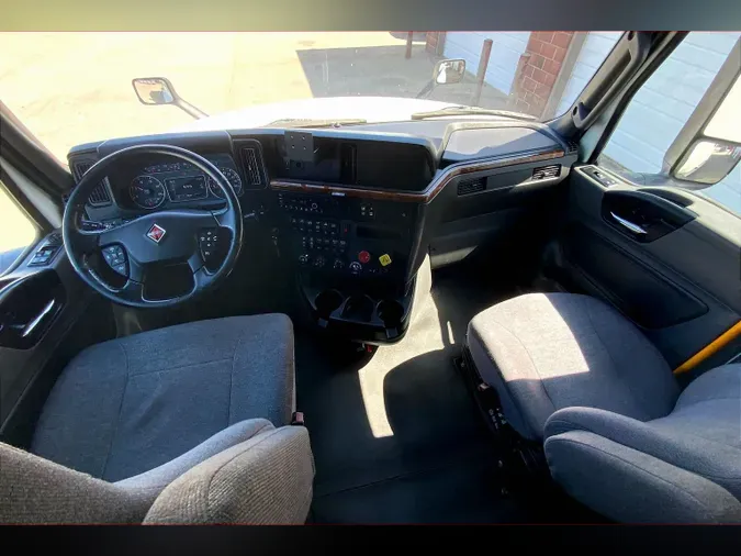 2021 INT LT625 6x4